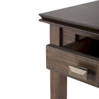 Table d'appoint carrée en bois massif avec tiroir