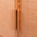 Armoire de rangement 3 portes en bois blond clair avec panneaux en rotin